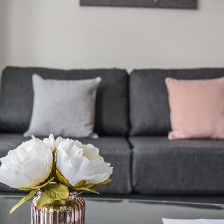 Morland Apartments - Hornchurch London Bagian luar foto