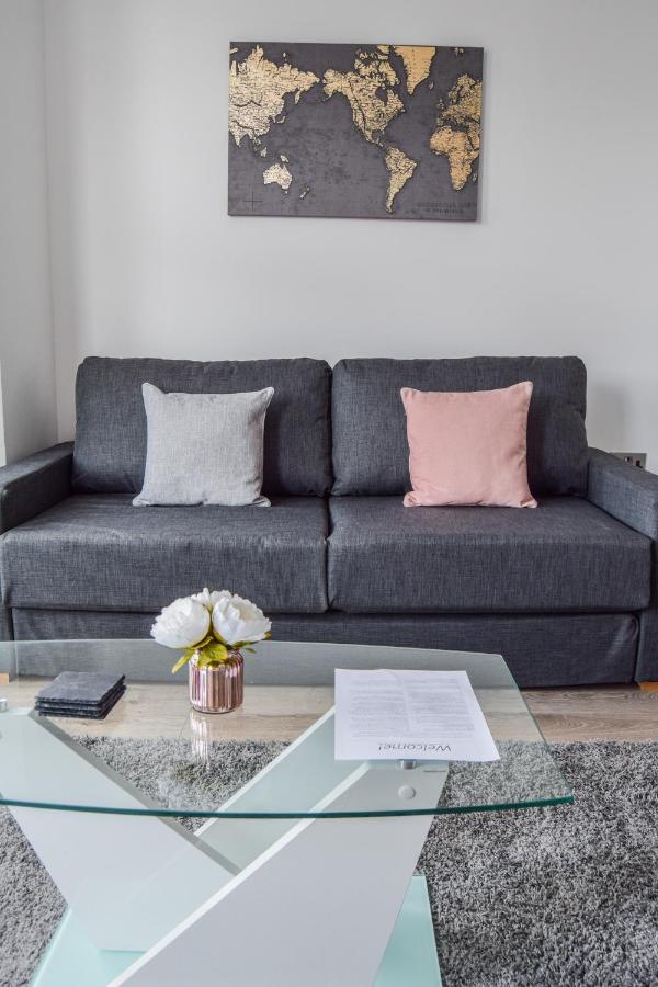 Morland Apartments - Hornchurch London Bagian luar foto