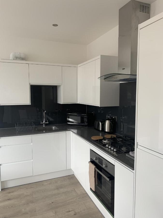 Morland Apartments - Hornchurch London Bagian luar foto