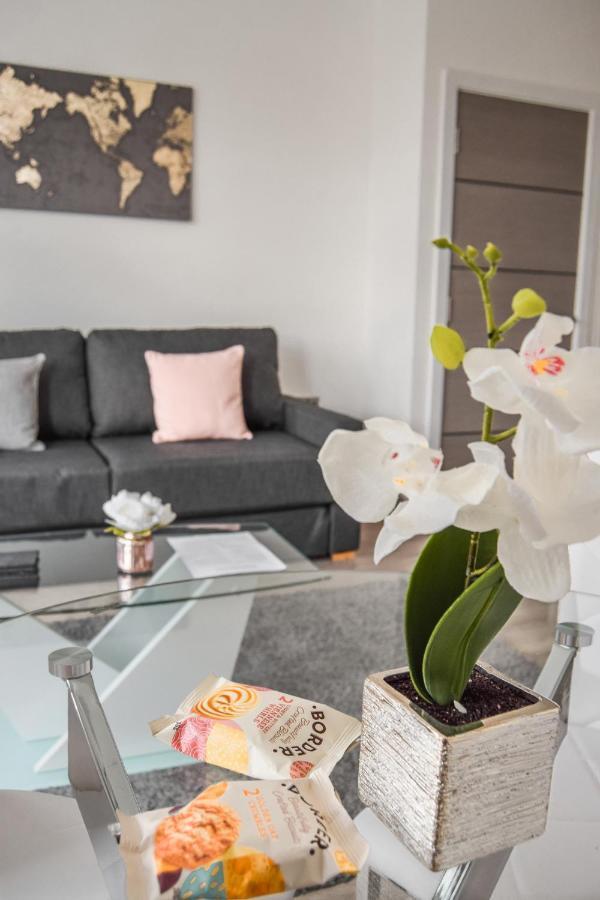 Morland Apartments - Hornchurch London Bagian luar foto