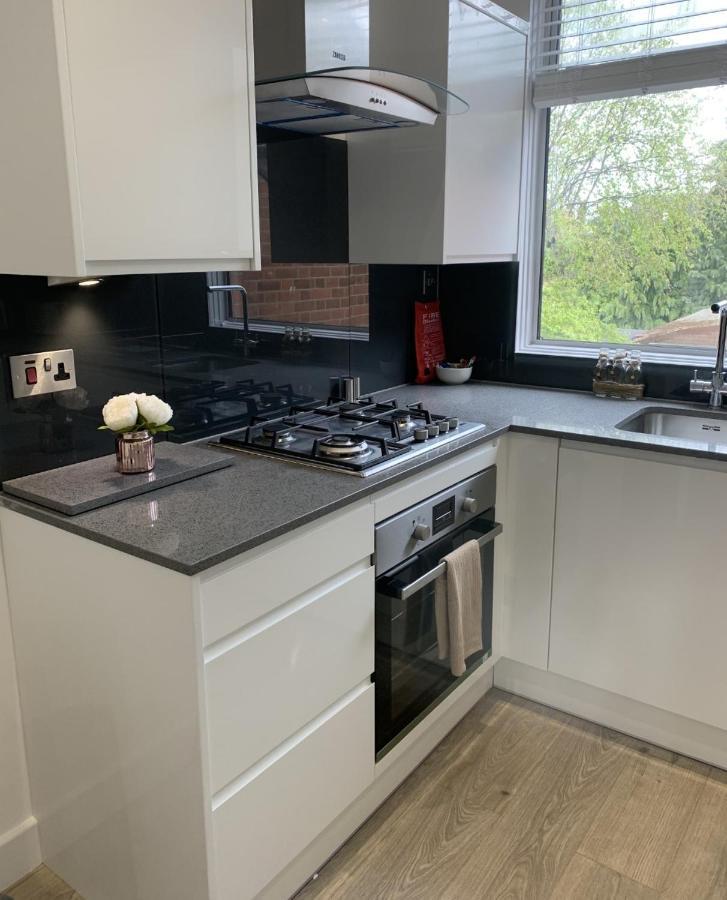 Morland Apartments - Hornchurch London Bagian luar foto